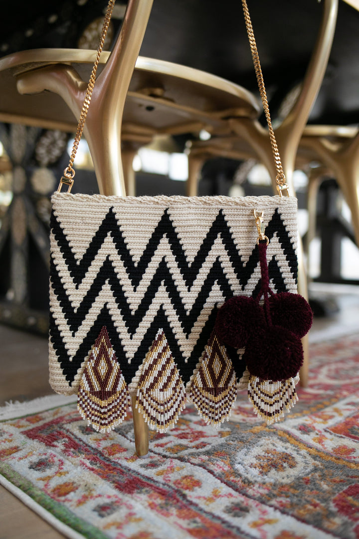 Beaded Envelope Bag - Wine/Black