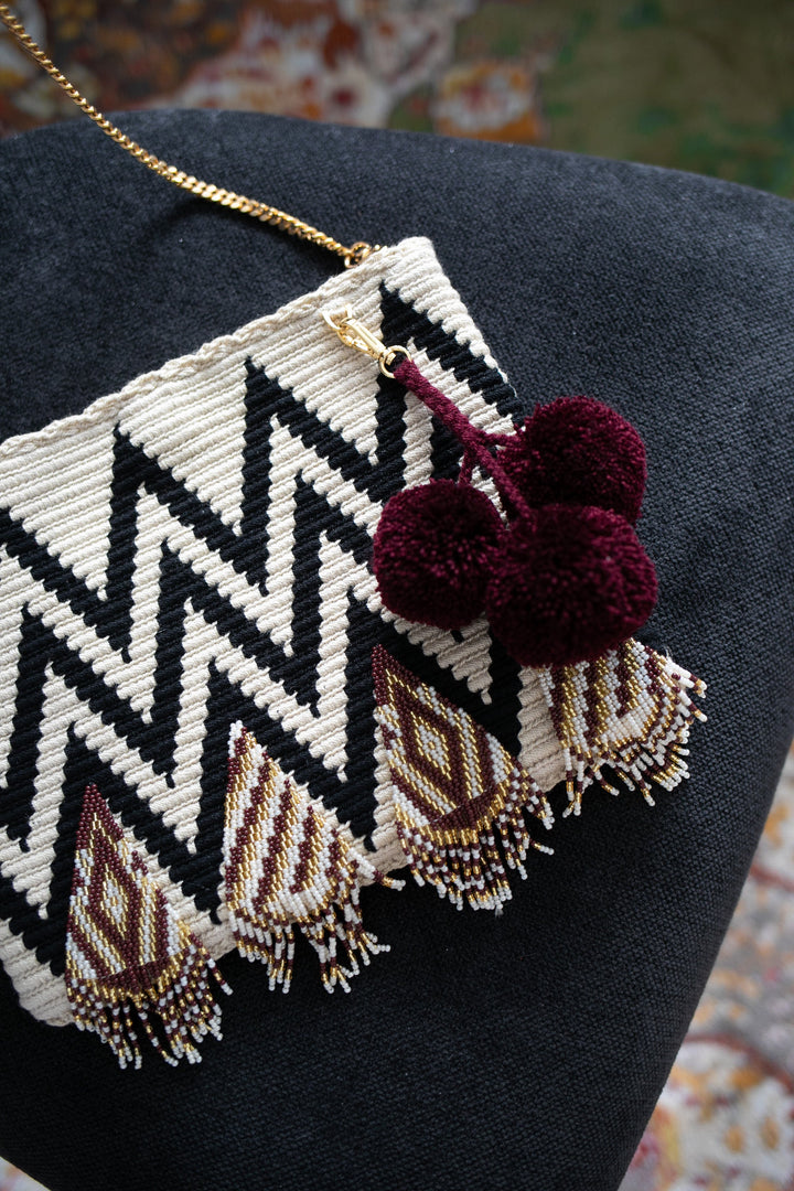 Beaded Envelope Bag - Wine/Black