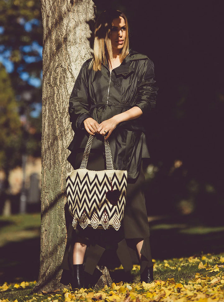Beaded Tote Bag - Wine/Black