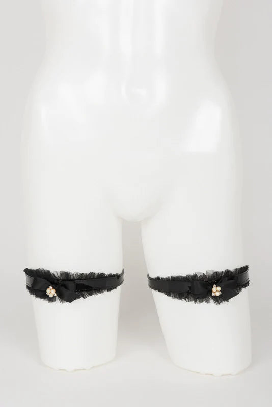 Ritsy Garter Set