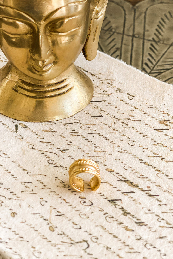 Gold Earcuff
