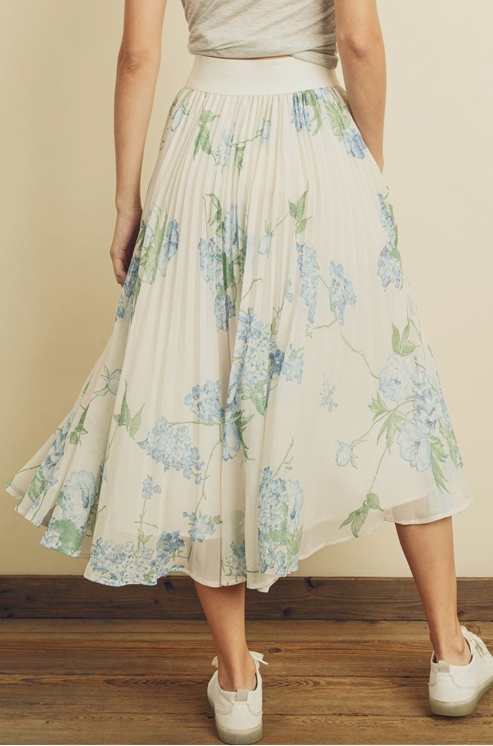 Floral Pleated Midi Skirt