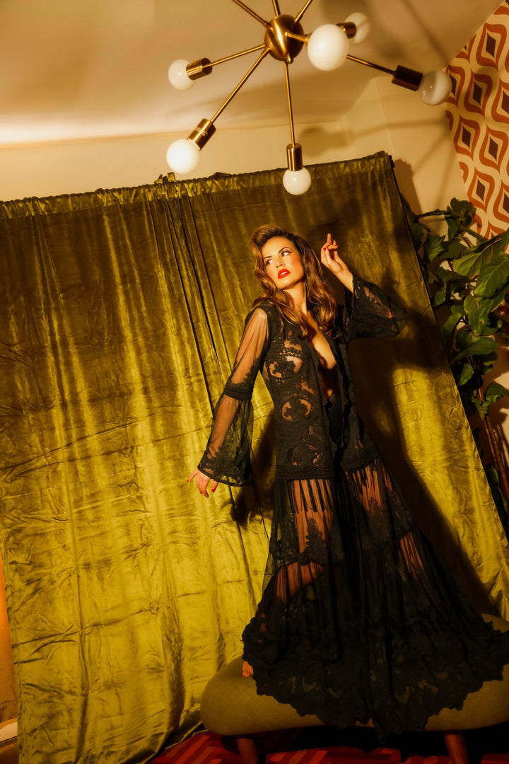 Taj Black Lace Robe