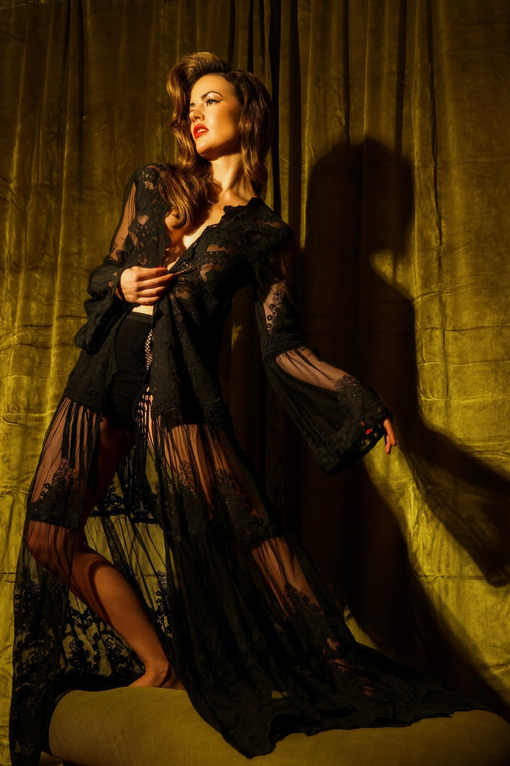 Taj Black Lace Robe