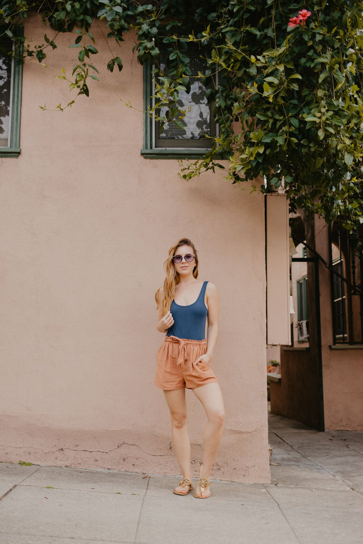 Front Tie Short Shorts Peach