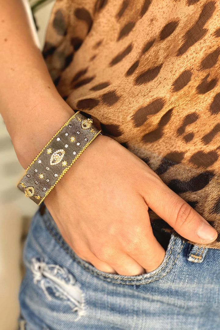 Black &amp; Gold Eye Bracelet
