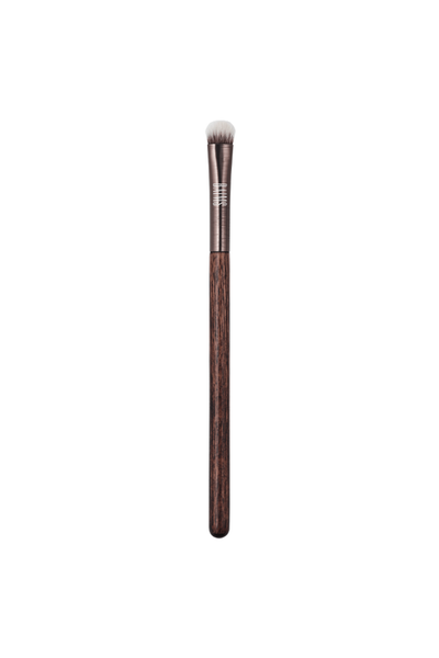 Eye Shader Brush with Wooden Handle